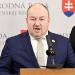 Kaliňák pripúšťa Huliaka ako ministra, Valášek spochybňuje jeho kompetentnosť