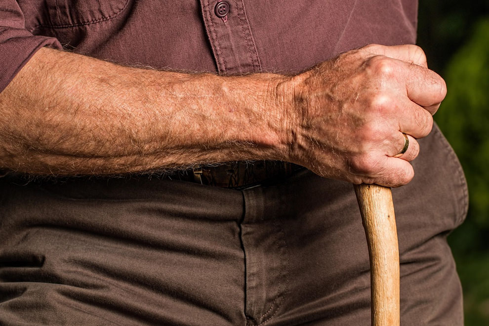 dôchodok - dôchodca